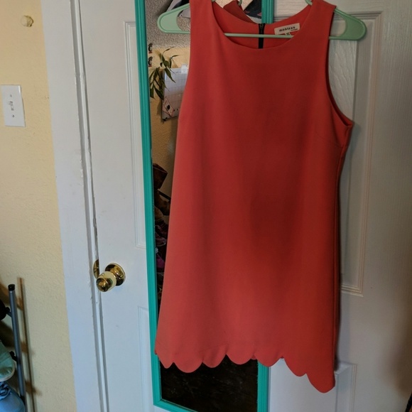 Salmon dress - Picture 2 of 3